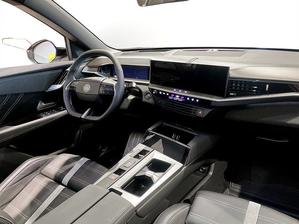Bild på Opel Grandland X Ultimate Hybrid 145hk Aut B-KAMERA PANO