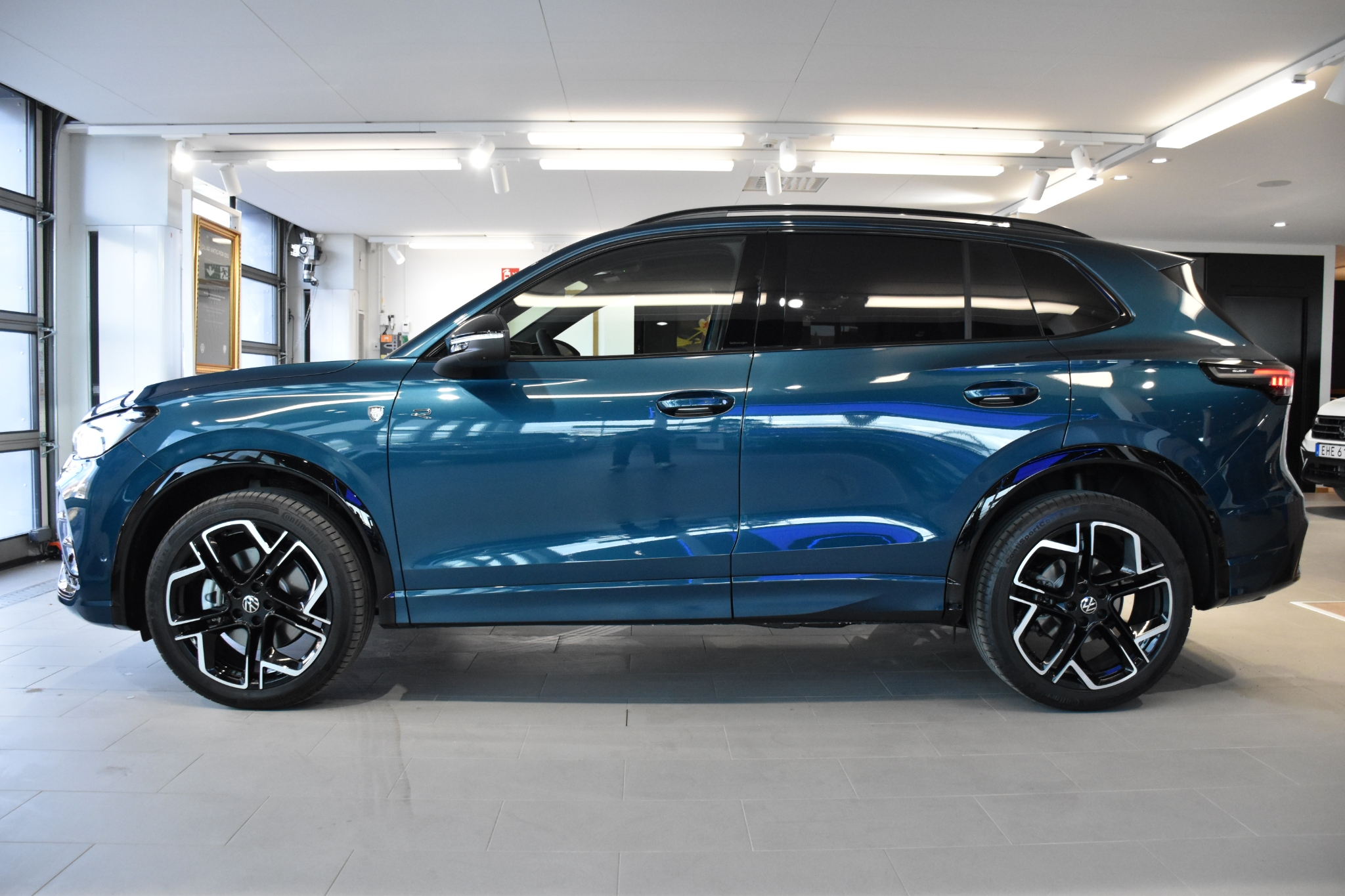Volkswagen Tiguan Nya 2.0 TDI 4M R-Line 2024, photo 5/66