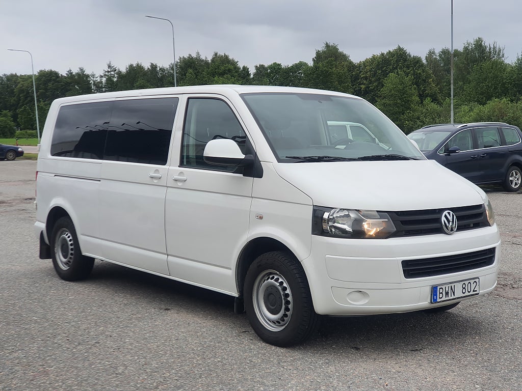 Volkswagen Caravelle 2.0 TDI Trendline Euro 5 9 sits