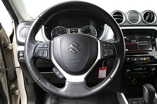 SUV Suzuki Vitara 14 av 23