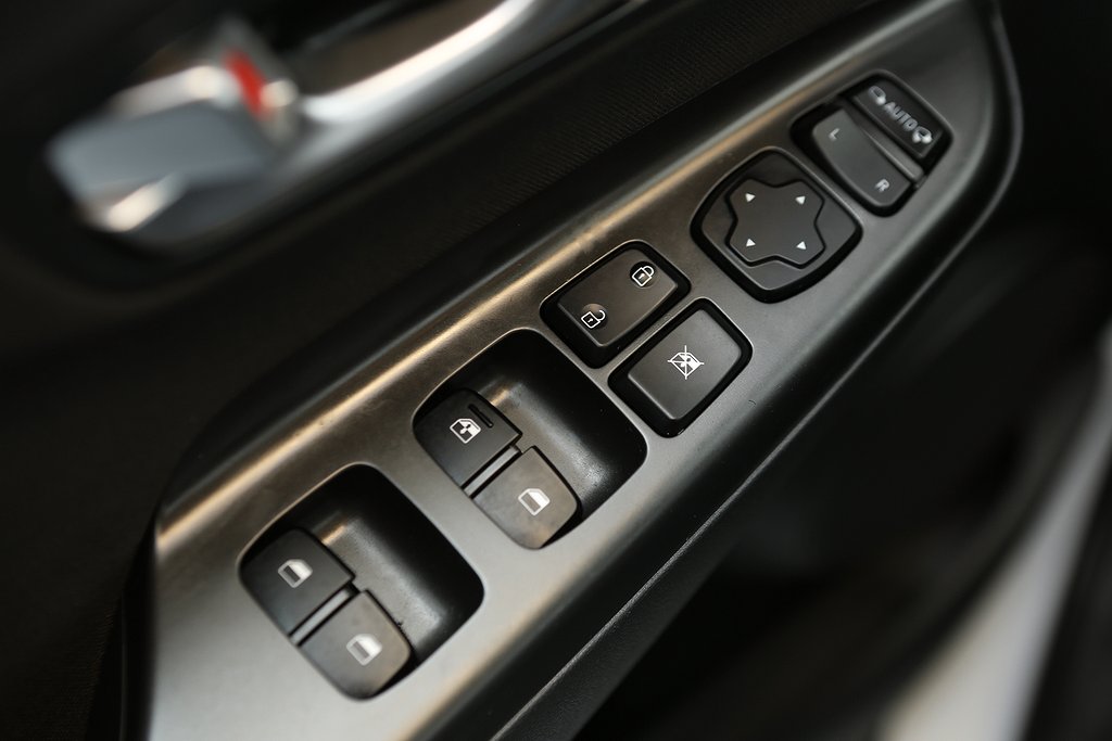 Hyundai Kona 1,0T-GDi 120hk 6MT Essential CarPlay Kamera 2022