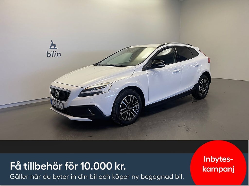 Volvo V40 Cross Country T3 Adv Edition/ BLIS/ Keyless/ Ad...