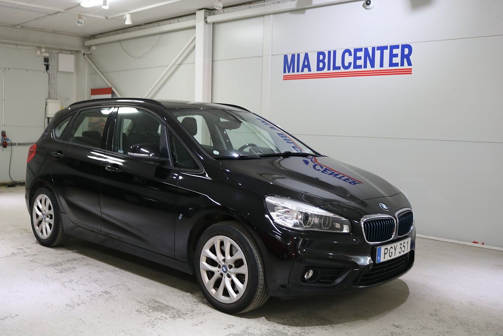 BMW 225xe Active Tourer Steptronic Advantage headup display Navi