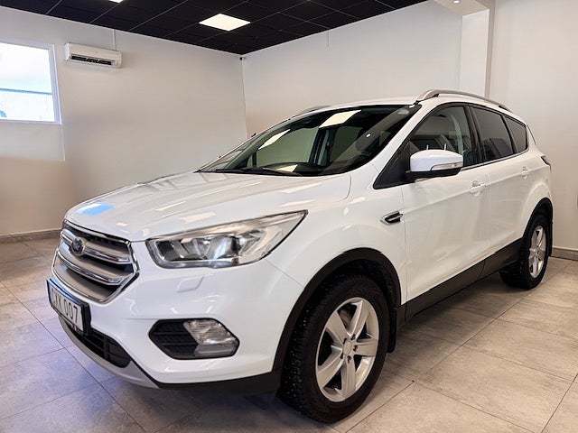 Ford Kuga 1.5 TDCi Titanium/ Ny Besiktad