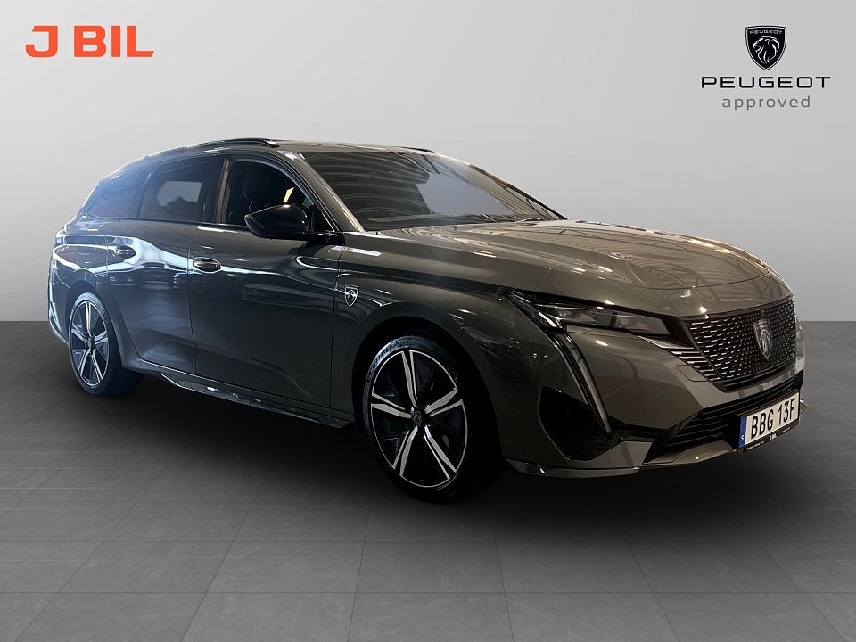 Peugeot 308 SW GT 1.2 PT 130hk Aut - 360-KAMERA, CARPLAY