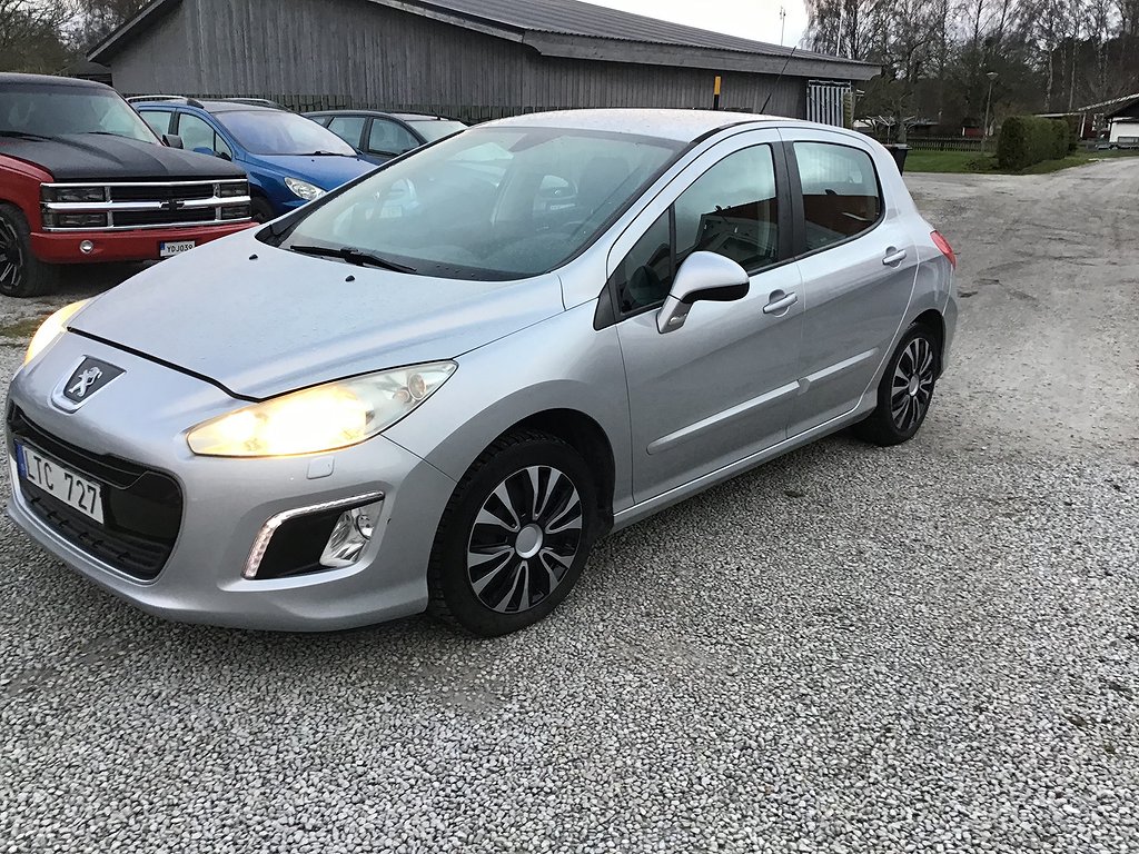 Peugeot 308 5-dörrar 1.6 e-HDi FAP Euro 5