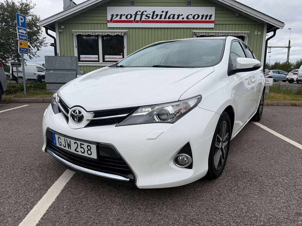 Toyota Auris 2.0 D-4D Edition Feel Euro 5 - En ägare