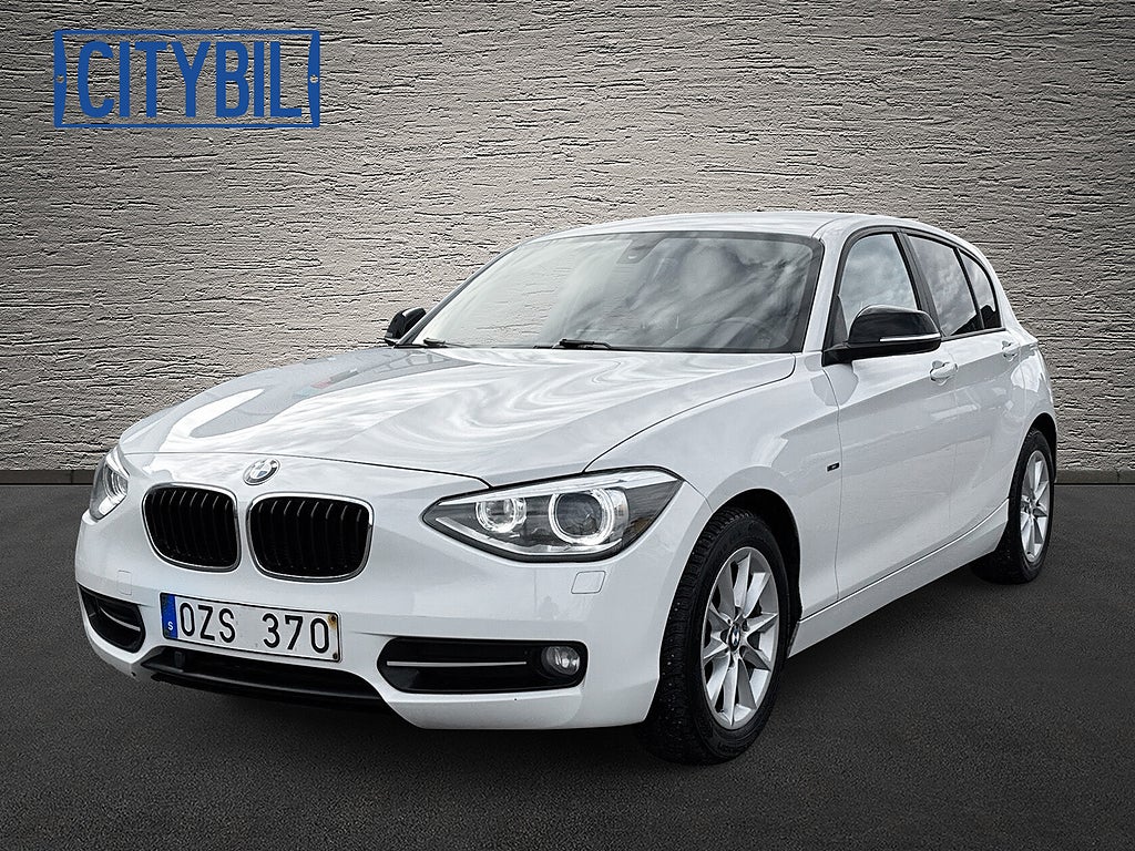 BMW 118 d xDrive 5-dörrars Sport Line Drag+Värmare V-Däck