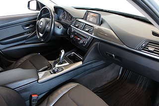 Sedan BMW 320 7 av 20