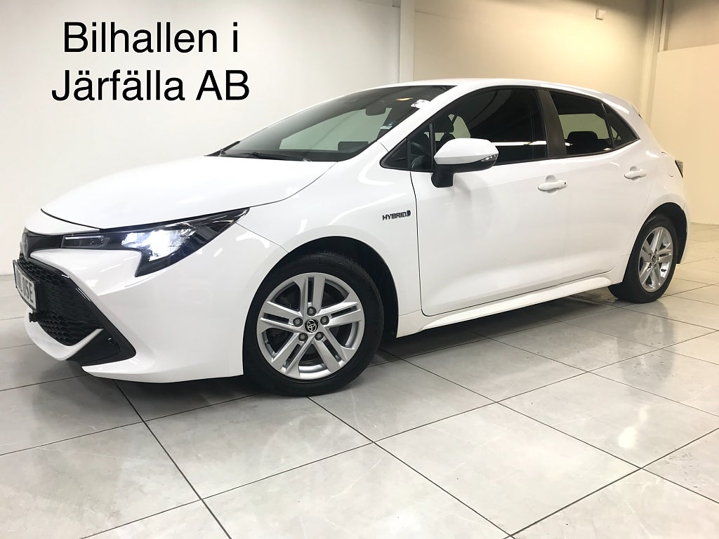 Toyota Corolla Hybrid e-CVT Active avdragbar moms Euro 6 ny bes  