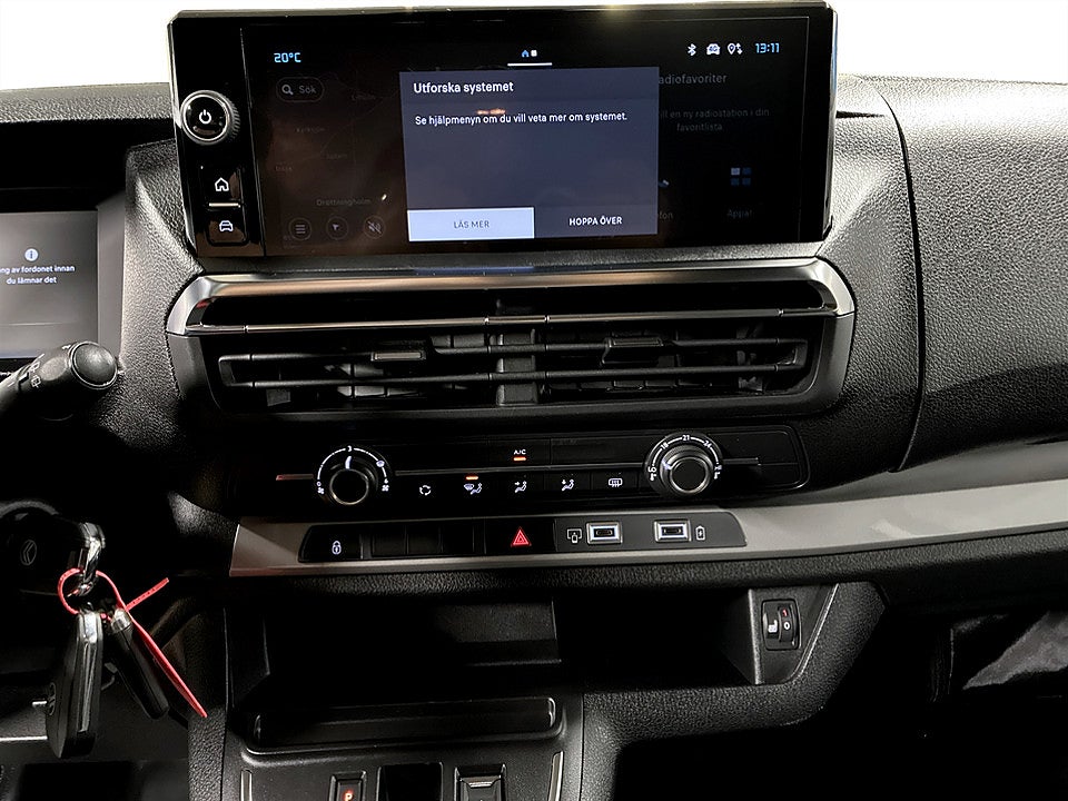 Bild på Citroen SpaceTourer PLUS 2.2 BHDi 180hk Aut 9-SITS BACKKAMERA CAPLAY
