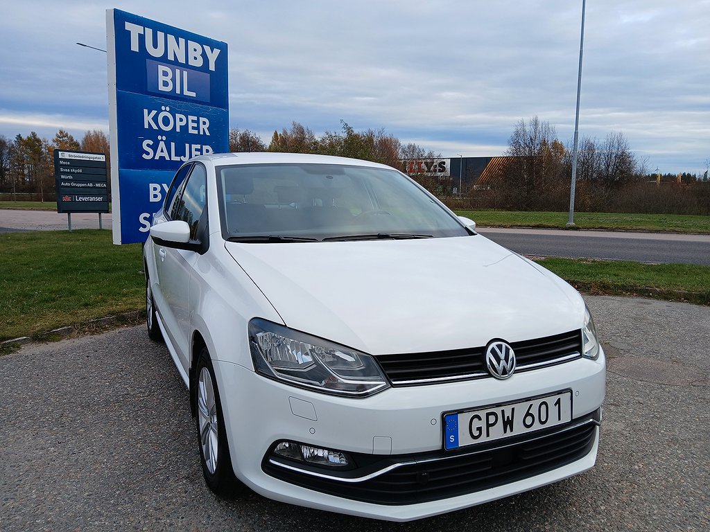 Volkswagen Polo 1.2 TSI Euro6/90Hk/P-Sensorer/Besik/Värmare