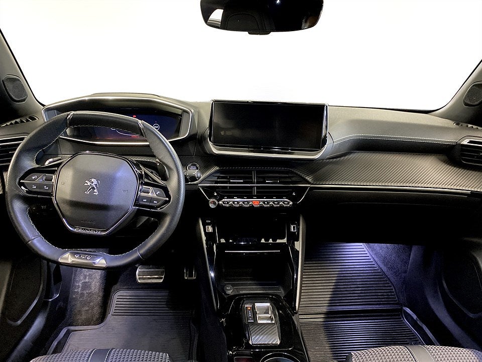 Bild på Peugeot 2008 GT 1.2 PT 130hk Aut - CARPLAY, BACKKAMERA