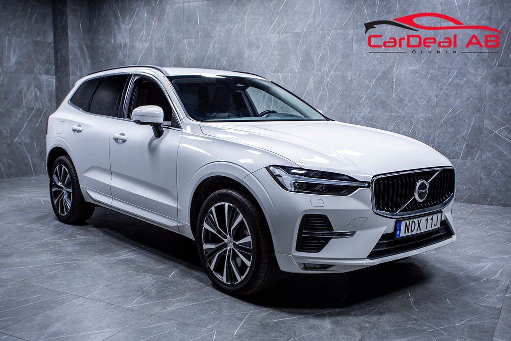 Volvo XC60 B4 AWD Momentum H/K Skinn B-Kam Nav Drag VOC MOMS