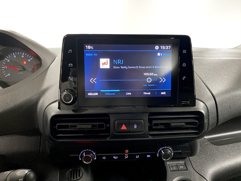 Bild på Peugeot Partner PRO 1.5 BHDi Aut L1 DRAG BACKSENSOR 130hk