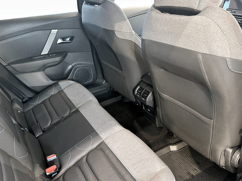 Bild på Citroën C4 Shine 1.2 PT 130hk Aut - B-KAMERA,CARPLAY,NAV