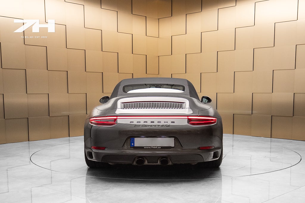 Porsche 911 991 Carrera 4 GTS Cabriolet / Kamera / BOSE