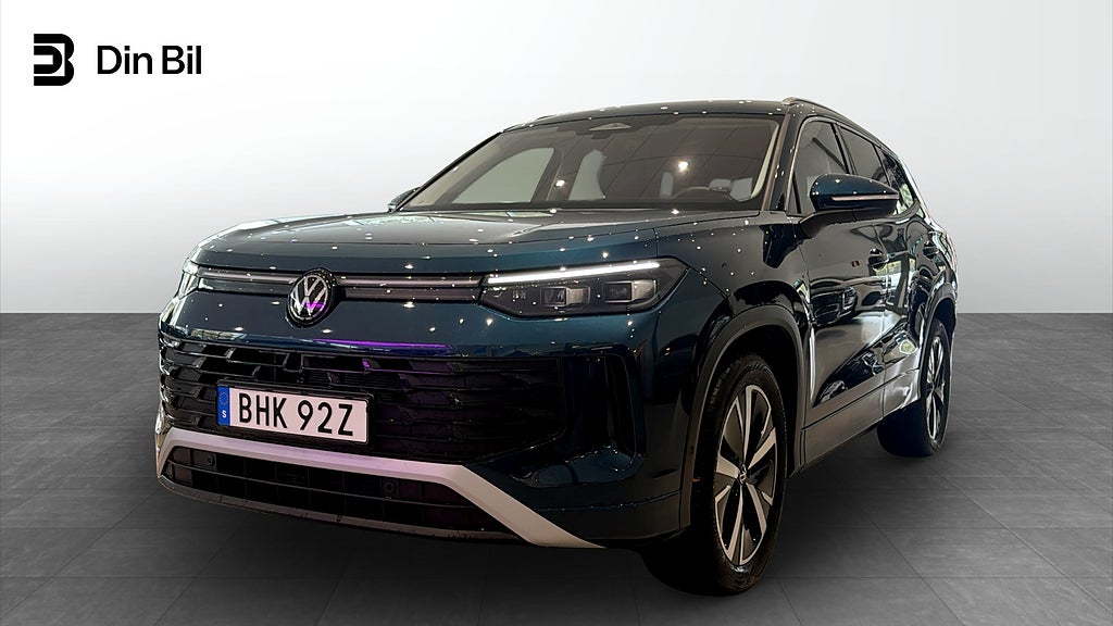Volkswagen Tayron LIFE 2.0 TSI 4M 204 hk Drag/Värmare/Momsad