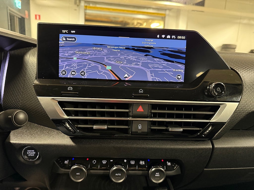 Bild på Citroën e-C4X X SHINE Exklusive Electric 136hk Back/Nav