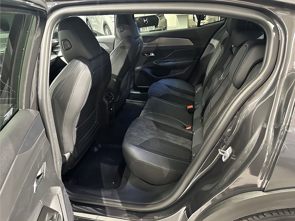 Bild på Peugeot 408 GT 1.2 PT 130hk Aut - B-KAMERA, CARPLAY