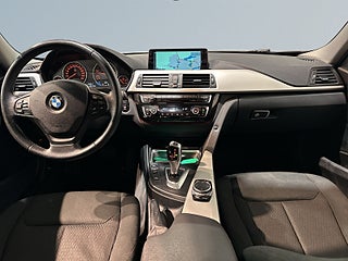 BMW 318D Touring Drag Psens Extraljus GPS Mvärm Elbaklucka SoV – bild 8