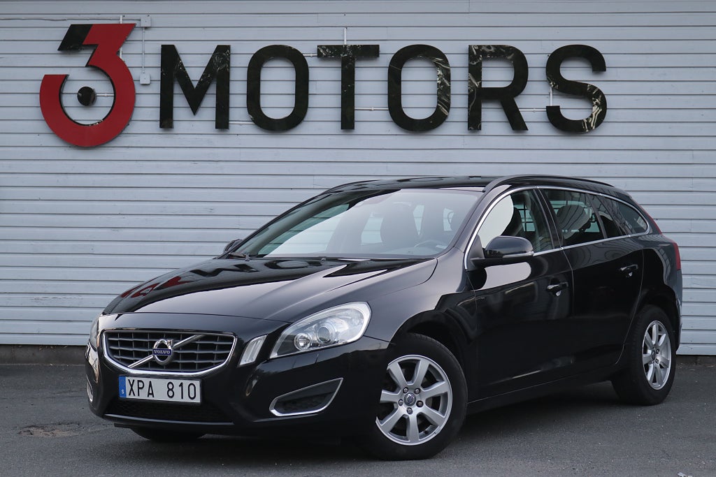 Volvo V60 D3 Aut Momentum kamera navi El-stol Drag