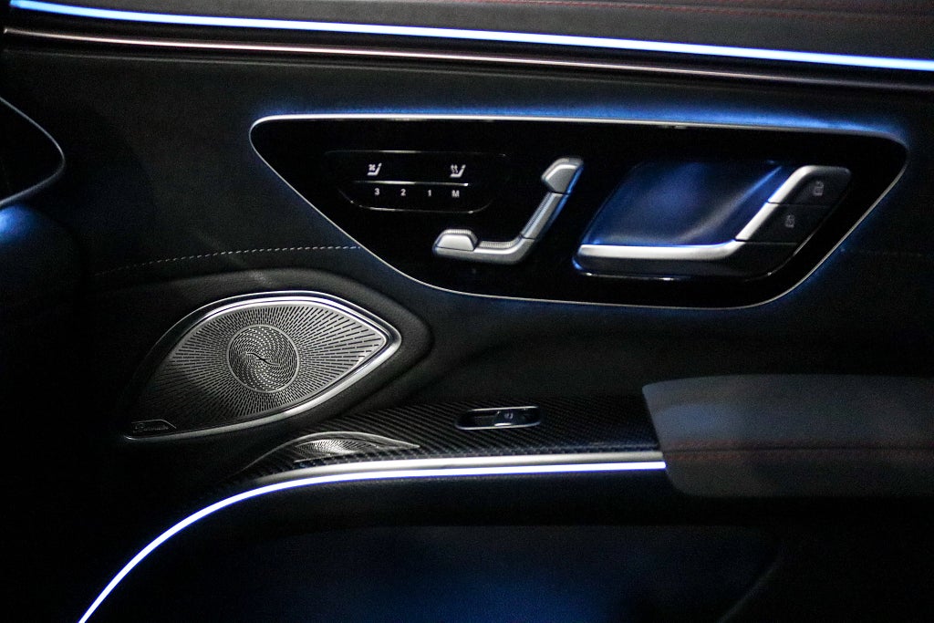 Mercedes-Benz EQS AMG 53 4MATIC+ Premiumpaket+ Kolfiber Panorama (MOMS)