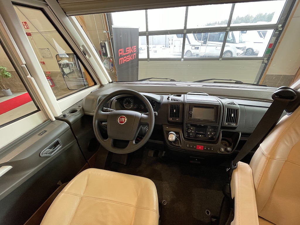 Adria Super Sonic 701 SL /ALDE/AC bodel/Solcell/Ugn/Taksäng/Automat 15 - Adria