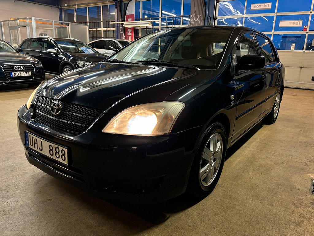 Toyota Corolla 1,6 VVT-i 5-Dörr *Dragkrok /Nyservad* 