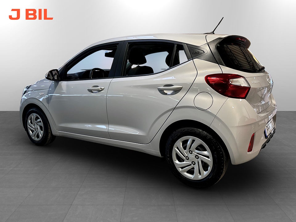 Bild på Hyundai i10 Essential 1.0 MPi 67hk AMT Aut B-KAMERA CARPLAY