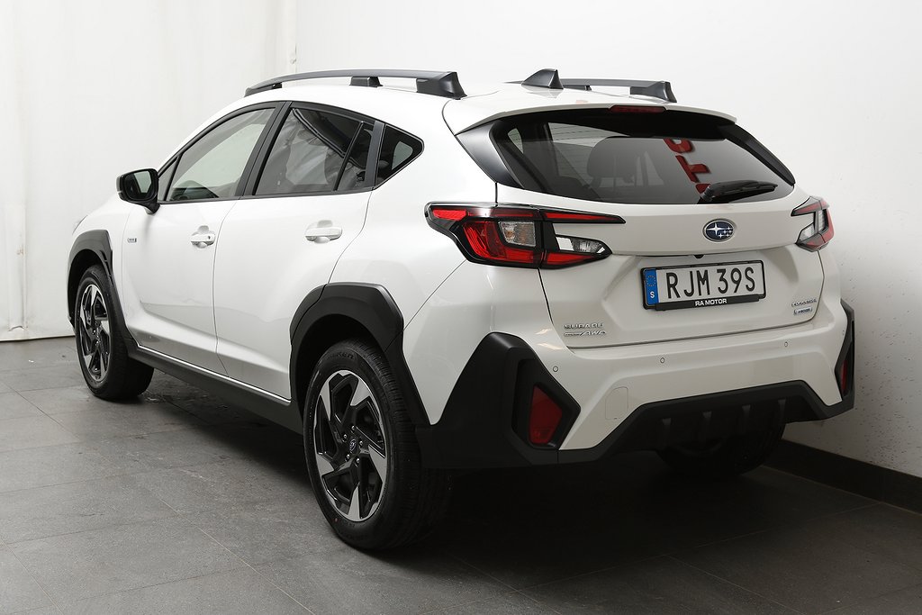 Subaru Crosstrek e-Boxer Limited AWD | Moms 2024