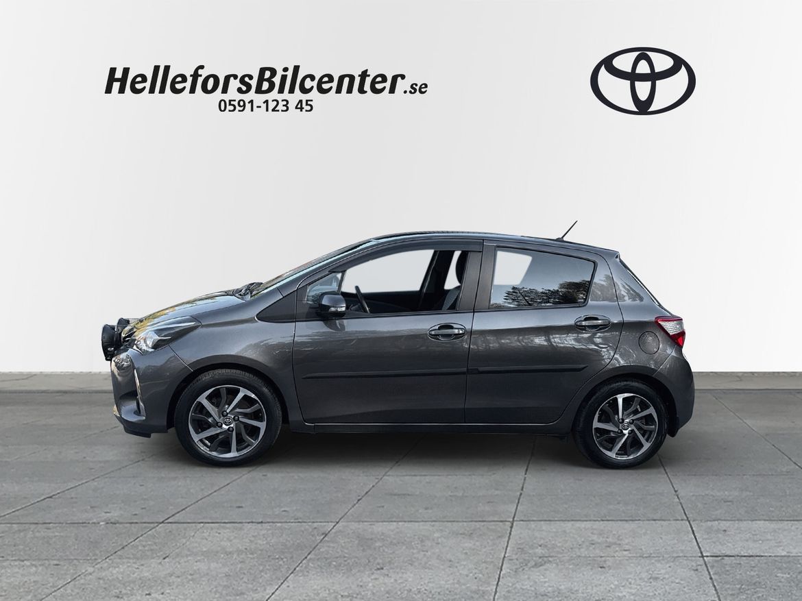 Toyota Yaris 2017, bild 3/10