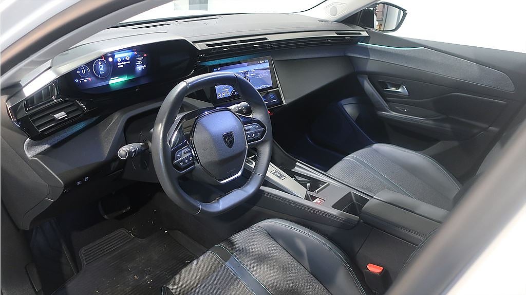 Bild på Peugeot 308 SW Allure PHEV 180hk Aut - ÅRSSKATT: 360KR