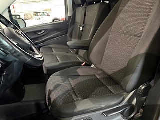 Transportbil - Skåp Mercedes-Benz Vito 10 av 19