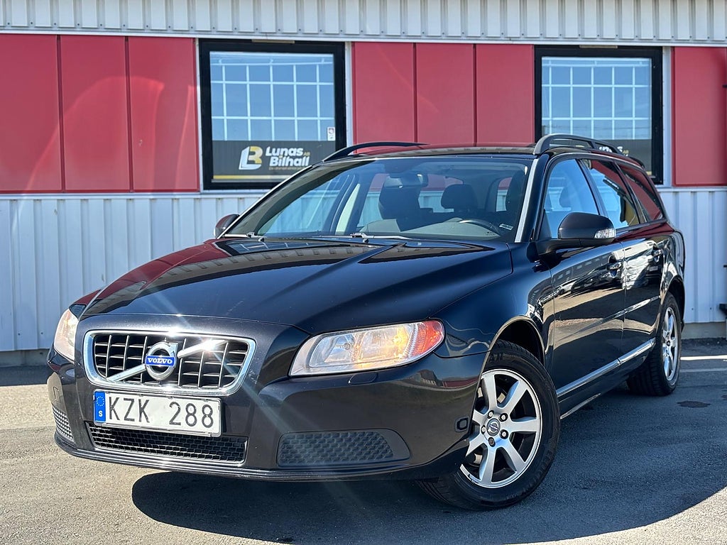 Volvo V70 2.5FT Kinetic Euro 4/Ny servad/2 Ägare/Kamrem Bytt