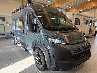 Husbil-halvintegrerad Robeta Helios For Two 180HK AUT 25 av 26