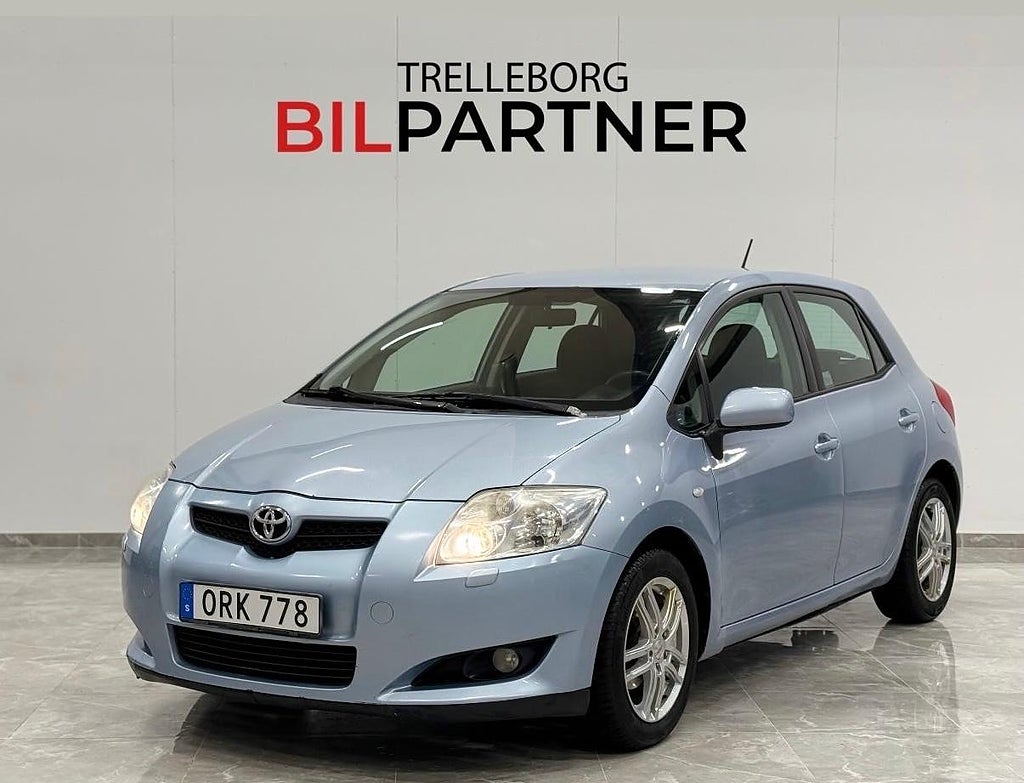 Toyota Auris 5-dörrar 1.6 Dual VVT-i | Drag