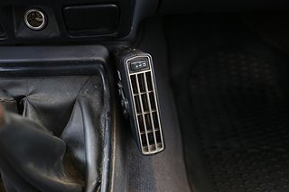 Transportbil - Flak Nissan Navara 7 av 9