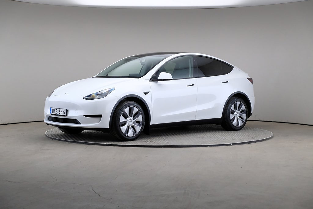 Tesla Model Y Standard Range RWD 299hk Läder Pano