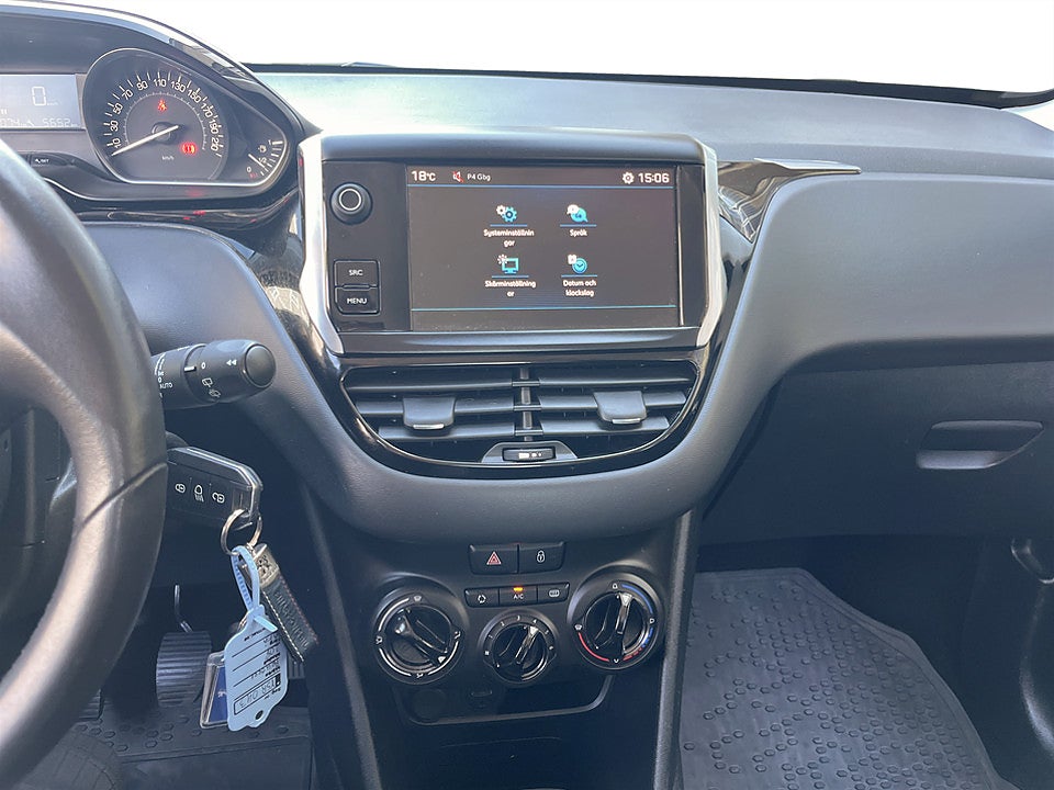 Bild på Peugeot 208 Active 1.2 PT 82hk LÅG SKATT!