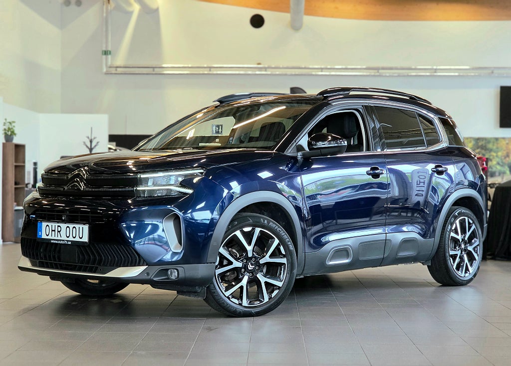 Citroën C5 Aircross 1.2 130hk / Shine Exclusive / Panorama / 360-kamera / 