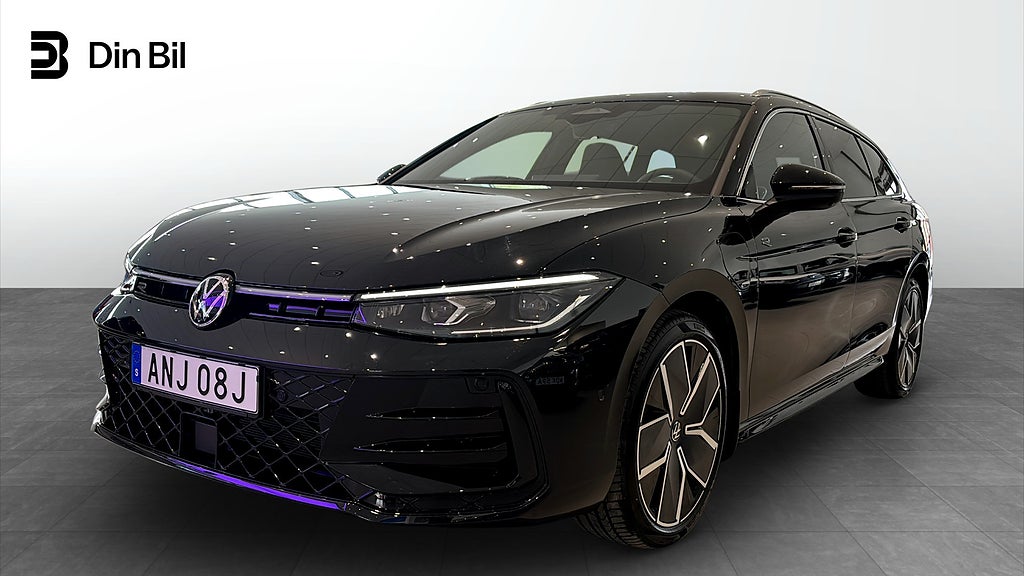 Volkswagen Passat Sportscombi e-Hybrid 272hk R-LINE
