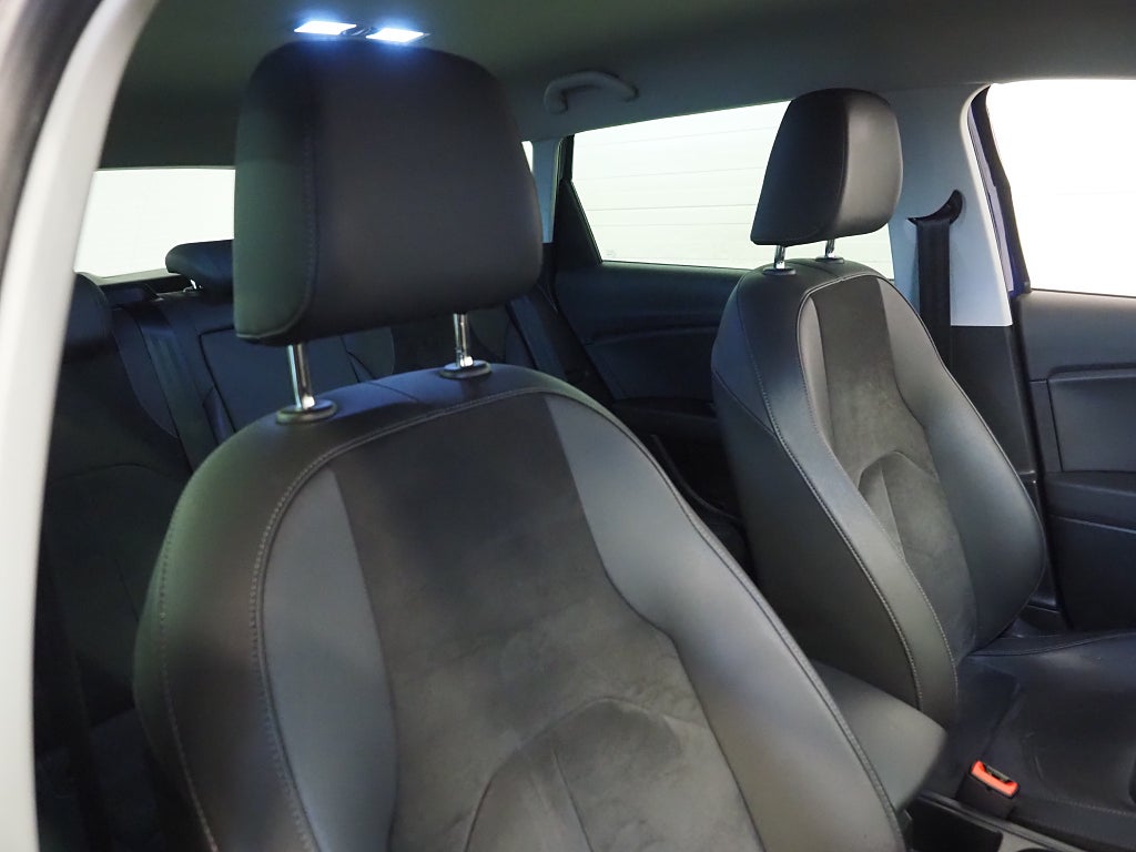 Seat Leon ST 1.2 TSI 110hk Style | P-Sensorer | Carplay | Keyless |