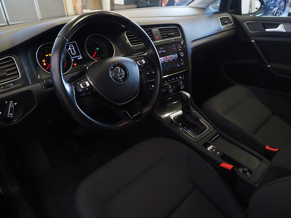 Volkswagen Golf Sportscombi 1.5 TSI 150hk DSG GT |Drag|Backkamera| 2020
