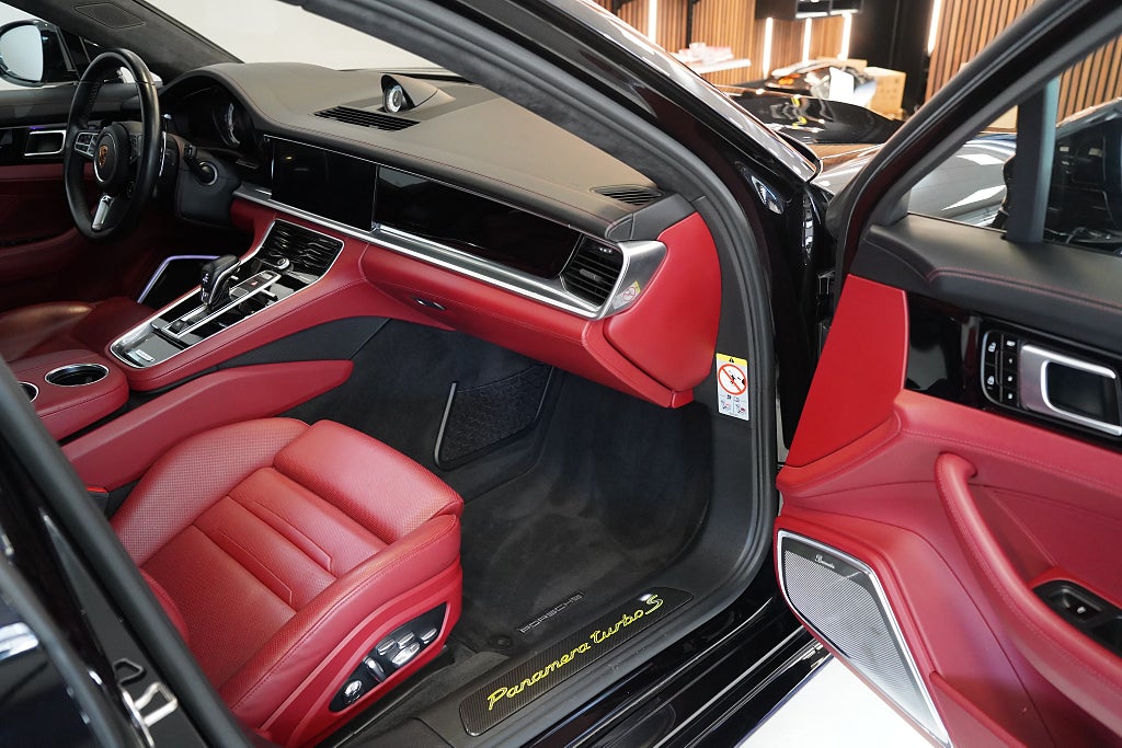 Porsche Panamera Turbo S 2019 - miniatyr 10