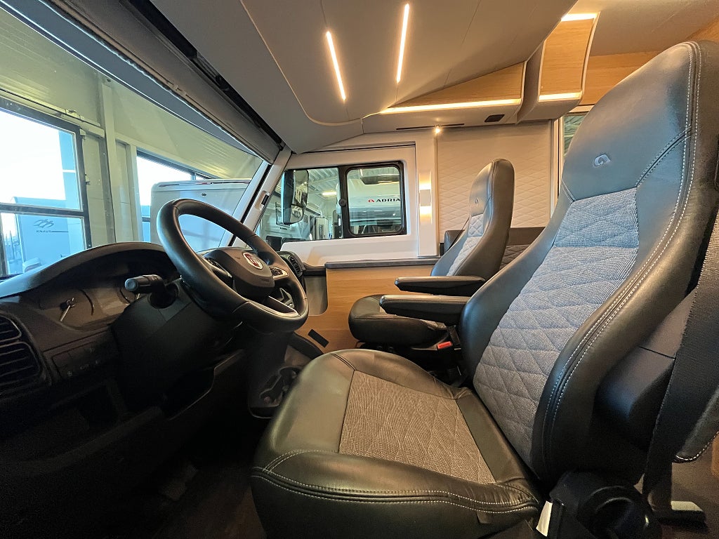 Adria Sonic 700 SL Plus / AC BODEL / ALDE / FABRIKSGARANTI - Adria