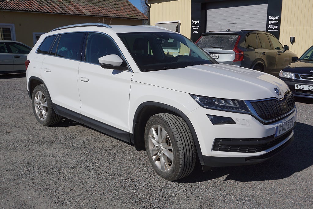 Skoda Kodiaq 2.0 TDI 190 Hk 4x4 Style Aut Drag Värmare 7-sits 