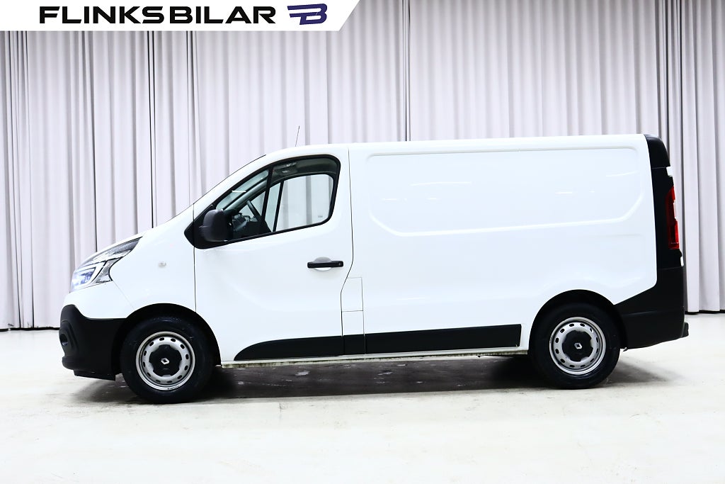 Renault trafic dCi 145HK Sortimo|Inredd|Värmare|Leasebar