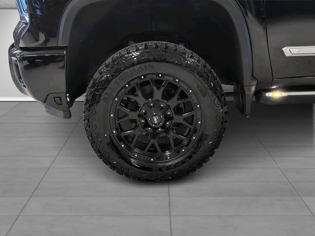 Chevrolet Silverado 2500 HD High Country Black Crew Cab 6.6 V8 Duramax 4WD