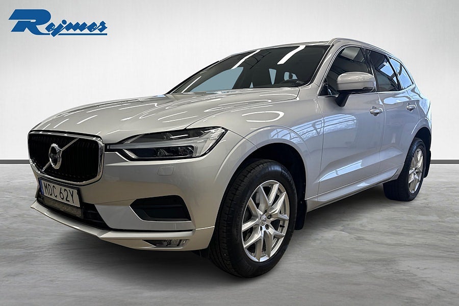 Volvo XC60 B5 AWD Diesel Momentum Advanced Edt